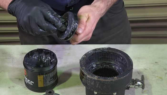 How to Grease a Warn Winch – Easily and Effectively